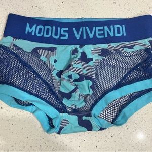 Modus Vivendi Mens Trunk with mesh